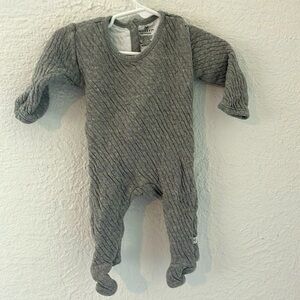 Newborn honest  easy changing open back button up